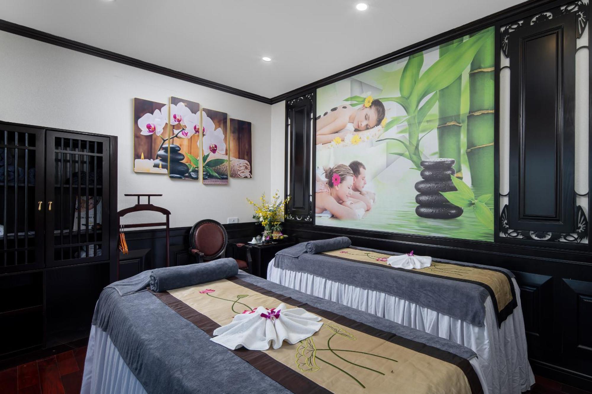 Hotel Athena Royal Cruise - Luxury In Halong Bay Ha Long Exterior foto