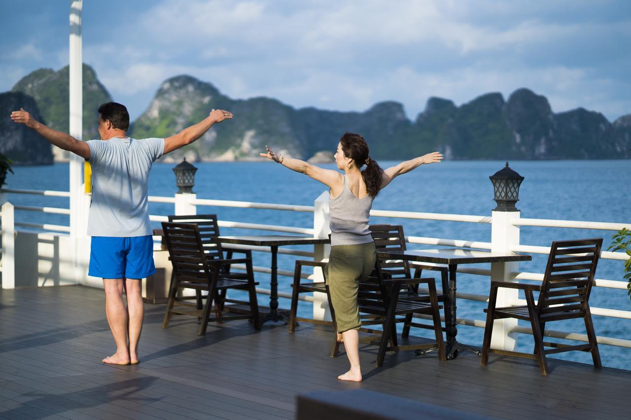 Hotel Athena Royal Cruise - Luxury In Halong Bay Ha Long Exterior foto