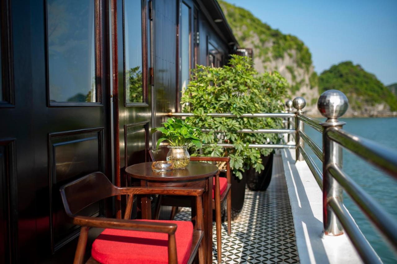 Hotel Athena Royal Cruise - Luxury In Halong Bay Ha Long Exterior foto